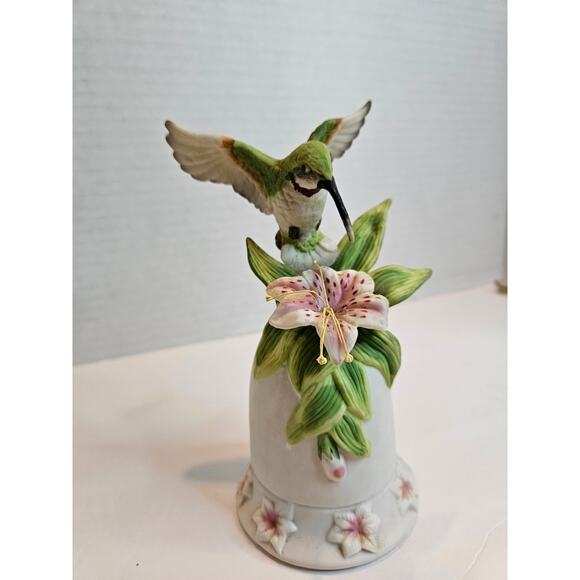 Hummingbird Seymour Mann Signed M. Bernini Porcelain Bisque Bell 1996 Vintage 6" - Picture 1 of 10
